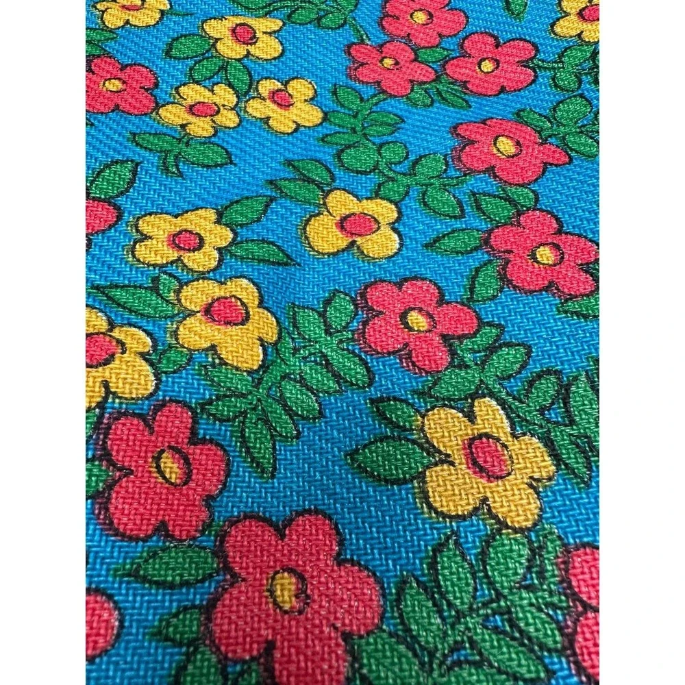 Vintage Woven Fabric Mod Retro 1960s Floral Material Sewing Crafts 44